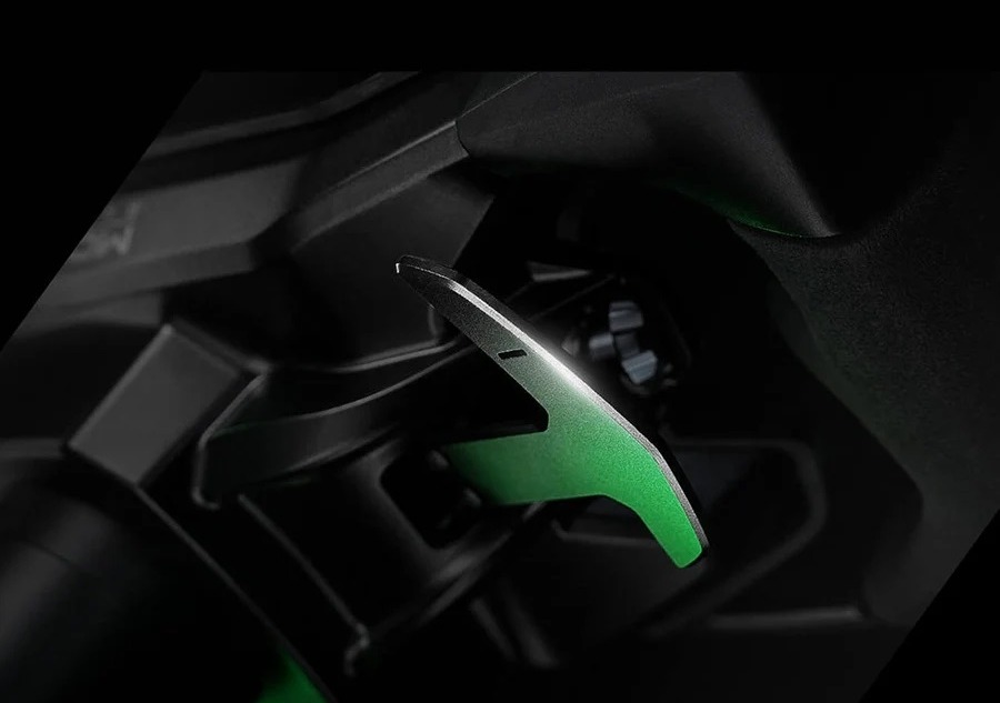 Moza Lamborghini Essenza SV 12 Kormány