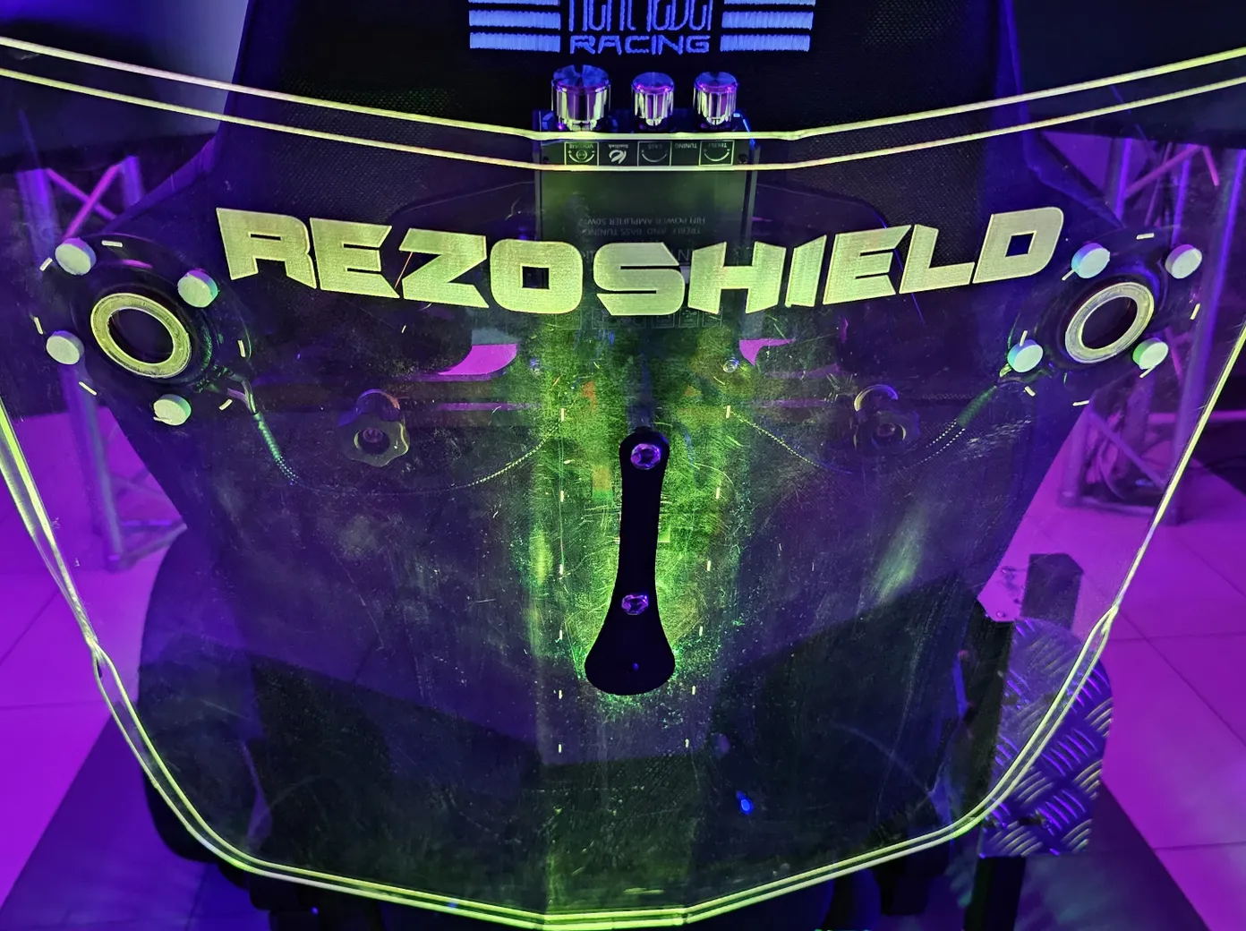 Rezoshield hangszóró